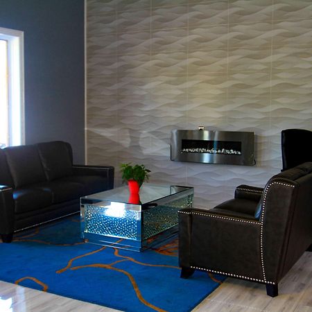 Super 8 By Wyndham Lenexa Overland Park Area/Mall Area Ngoại thất bức ảnh