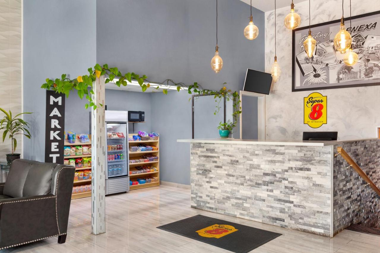 Super 8 By Wyndham Lenexa Overland Park Area/Mall Area Ngoại thất bức ảnh