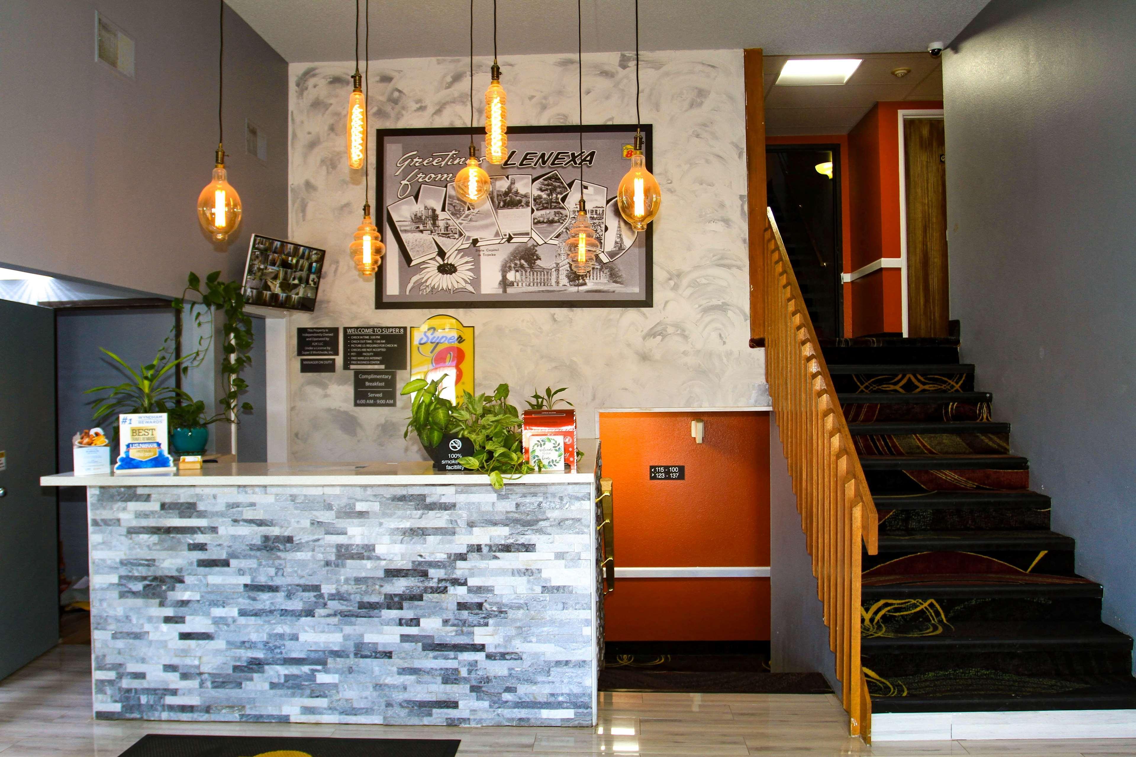 Super 8 By Wyndham Lenexa Overland Park Area/Mall Area Ngoại thất bức ảnh