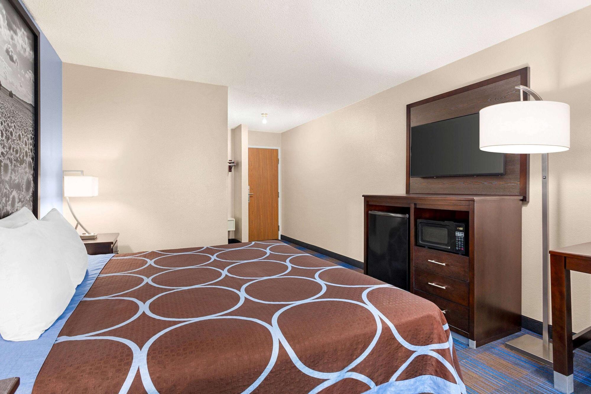 Super 8 By Wyndham Lenexa Overland Park Area/Mall Area Ngoại thất bức ảnh