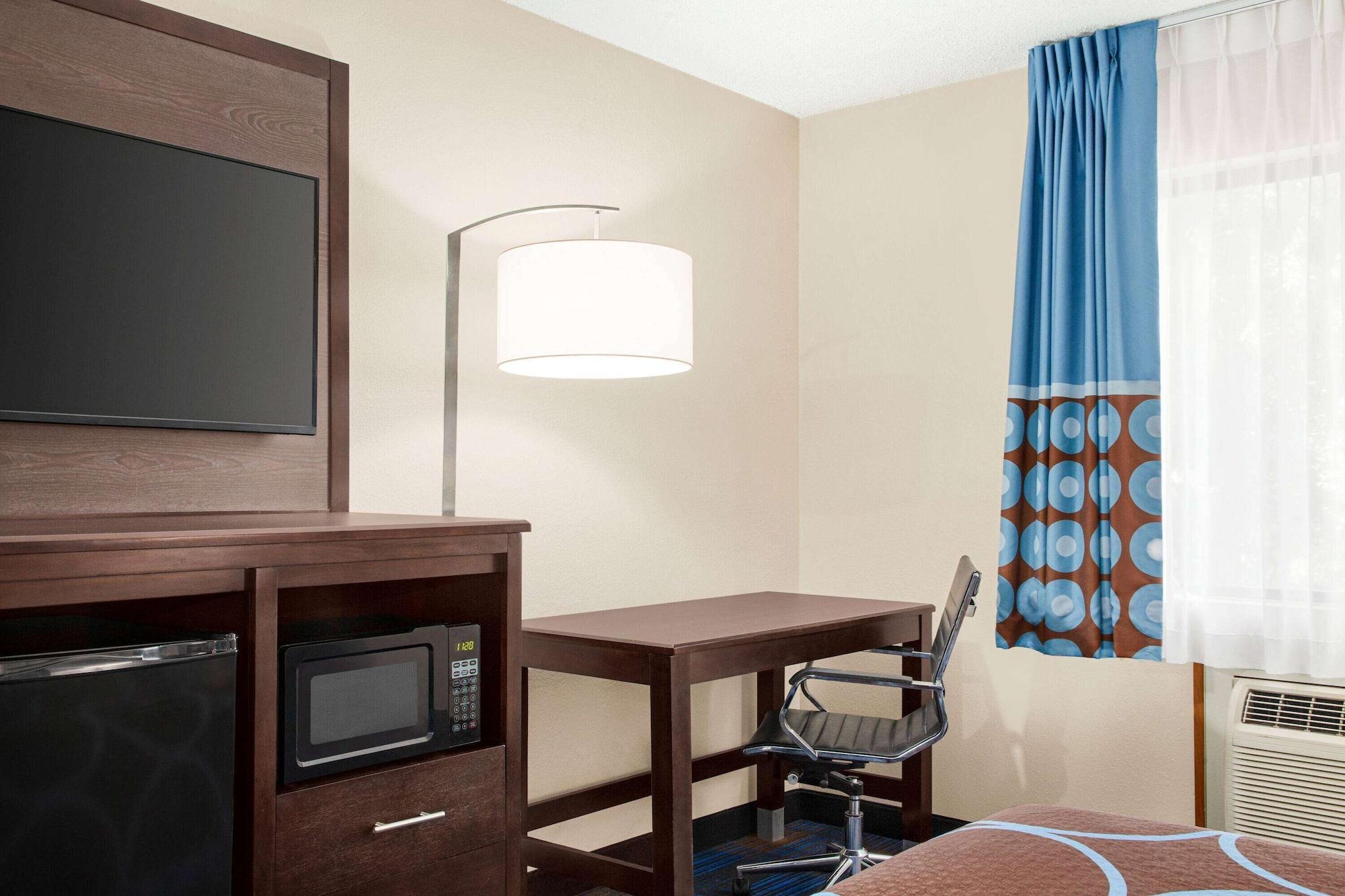 Super 8 By Wyndham Lenexa Overland Park Area/Mall Area Ngoại thất bức ảnh