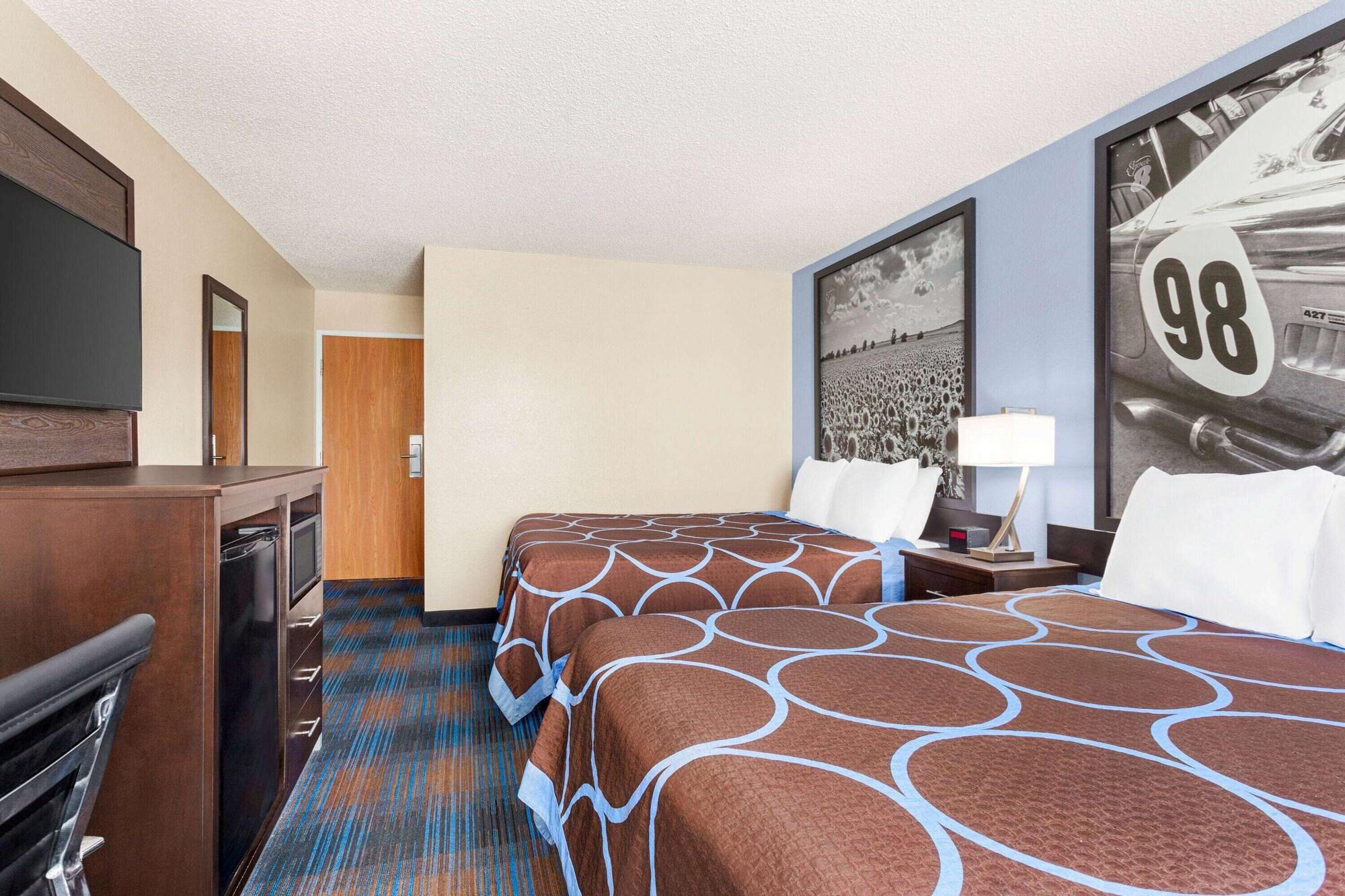 Super 8 By Wyndham Lenexa Overland Park Area/Mall Area Ngoại thất bức ảnh