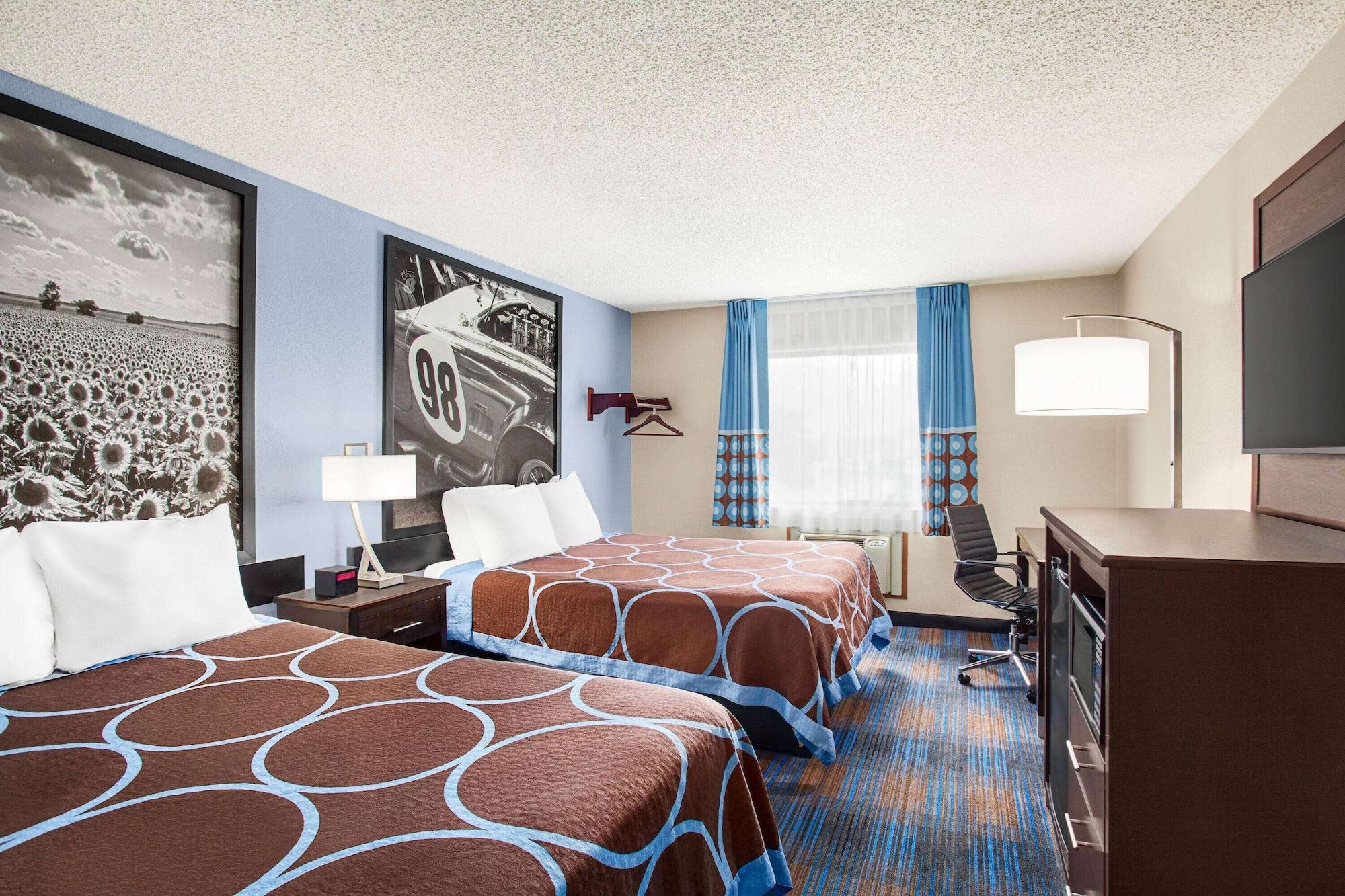 Super 8 By Wyndham Lenexa Overland Park Area/Mall Area Ngoại thất bức ảnh